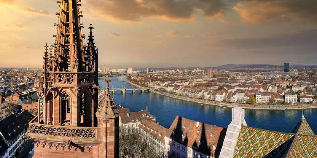 3 ülkenin kesişiminde konumlanıyor: Sanat ve tarihi birleştiren şehir 6